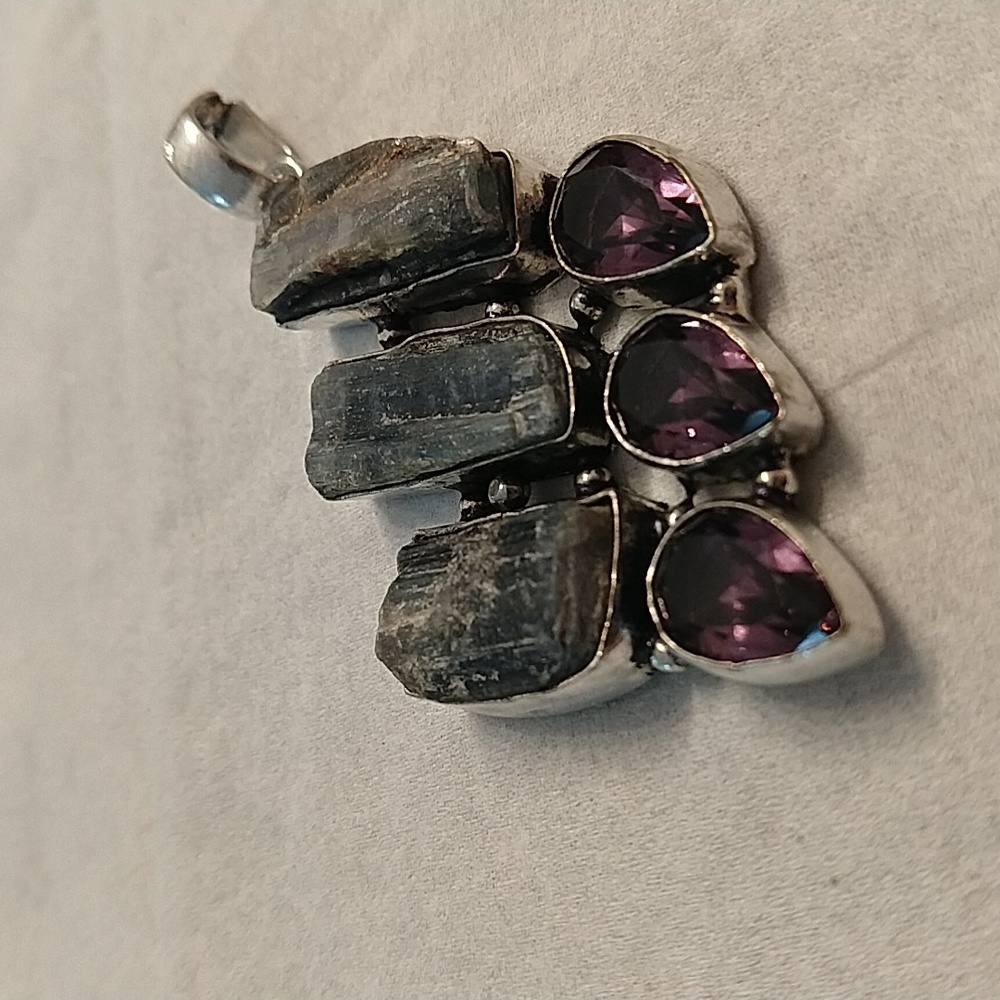 Canaanite and amethyst pendant